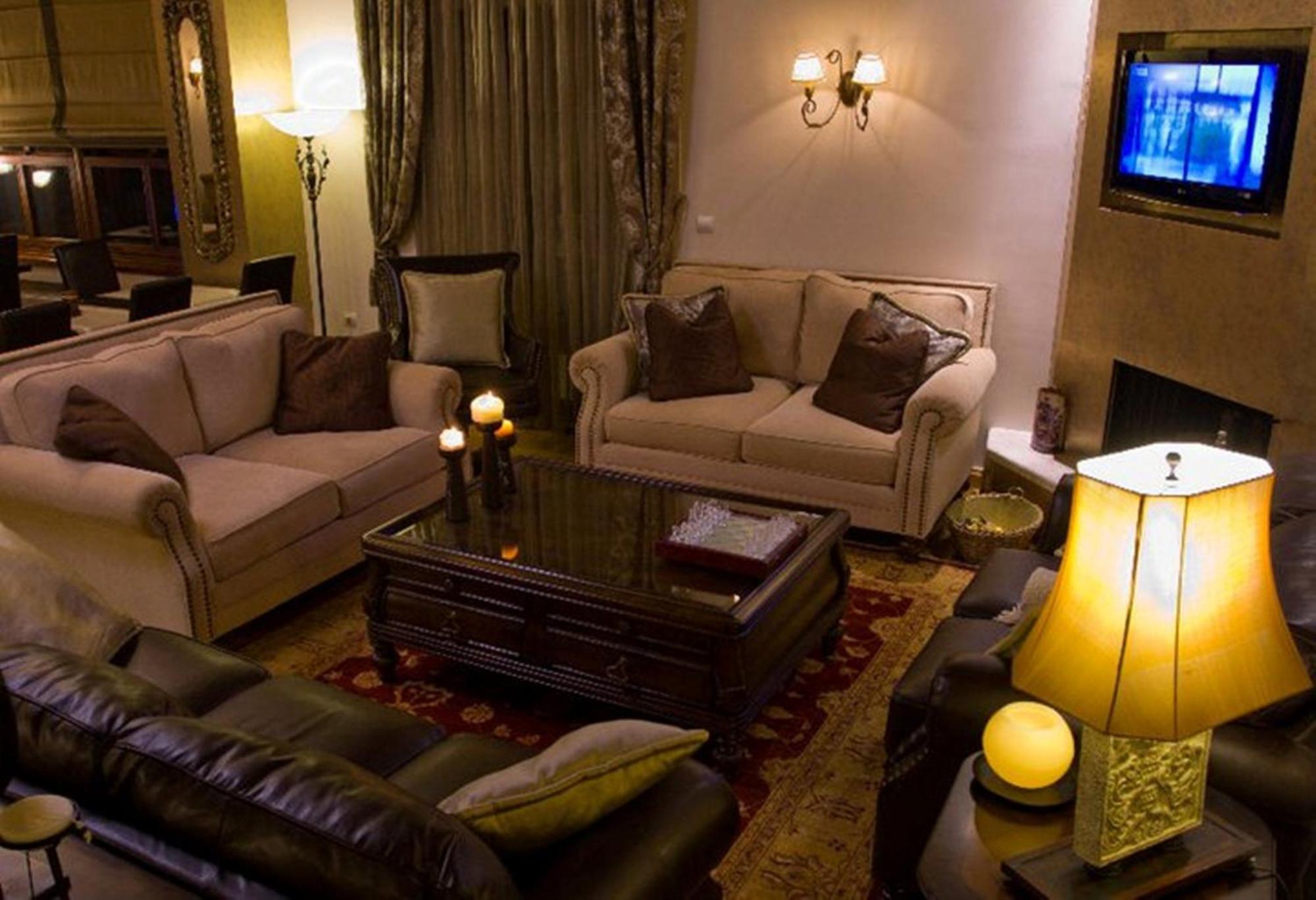 Methexis Boutique Hotel ディミツァナ エクステリア 写真