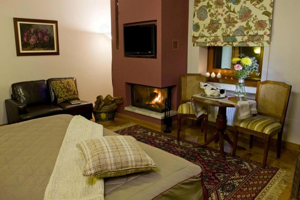 Methexis Boutique Hotel ディミツァナ エクステリア 写真