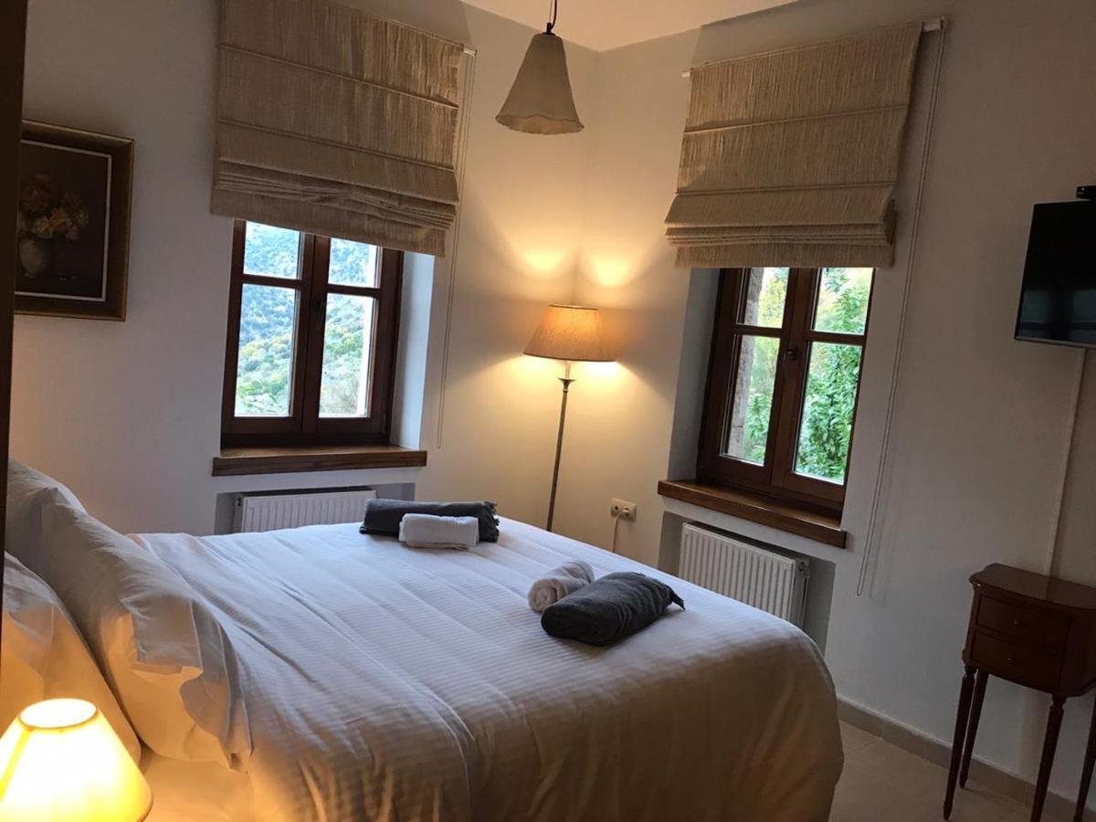 Methexis Boutique Hotel ディミツァナ エクステリア 写真